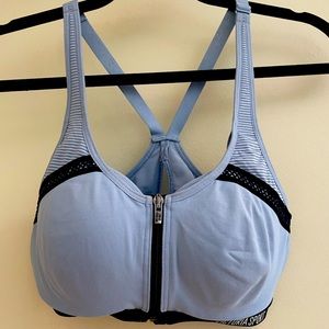 Victorias Secret Front Zip sports bra 34D